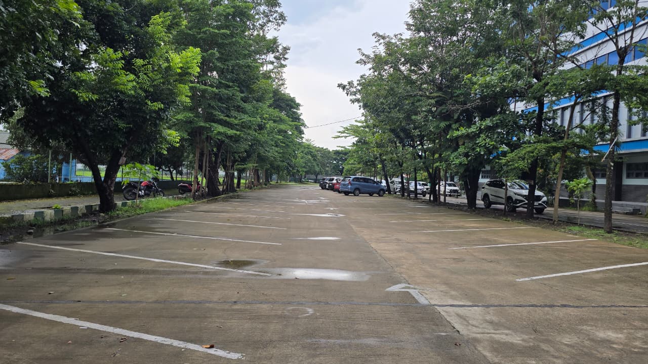 Area Parkir Utama