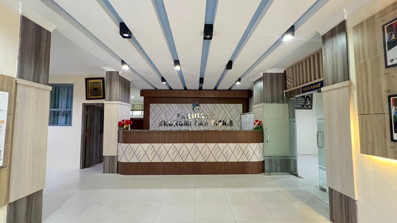 Lobby Utama FEB